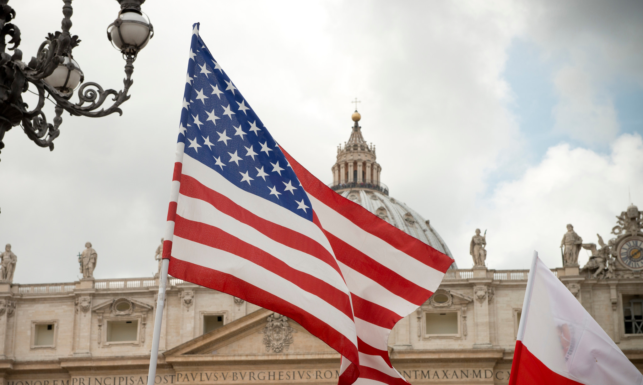 Aleteia, Canonization 2014 - The Eve in St Peters Square (CC BY-SA 2.0)