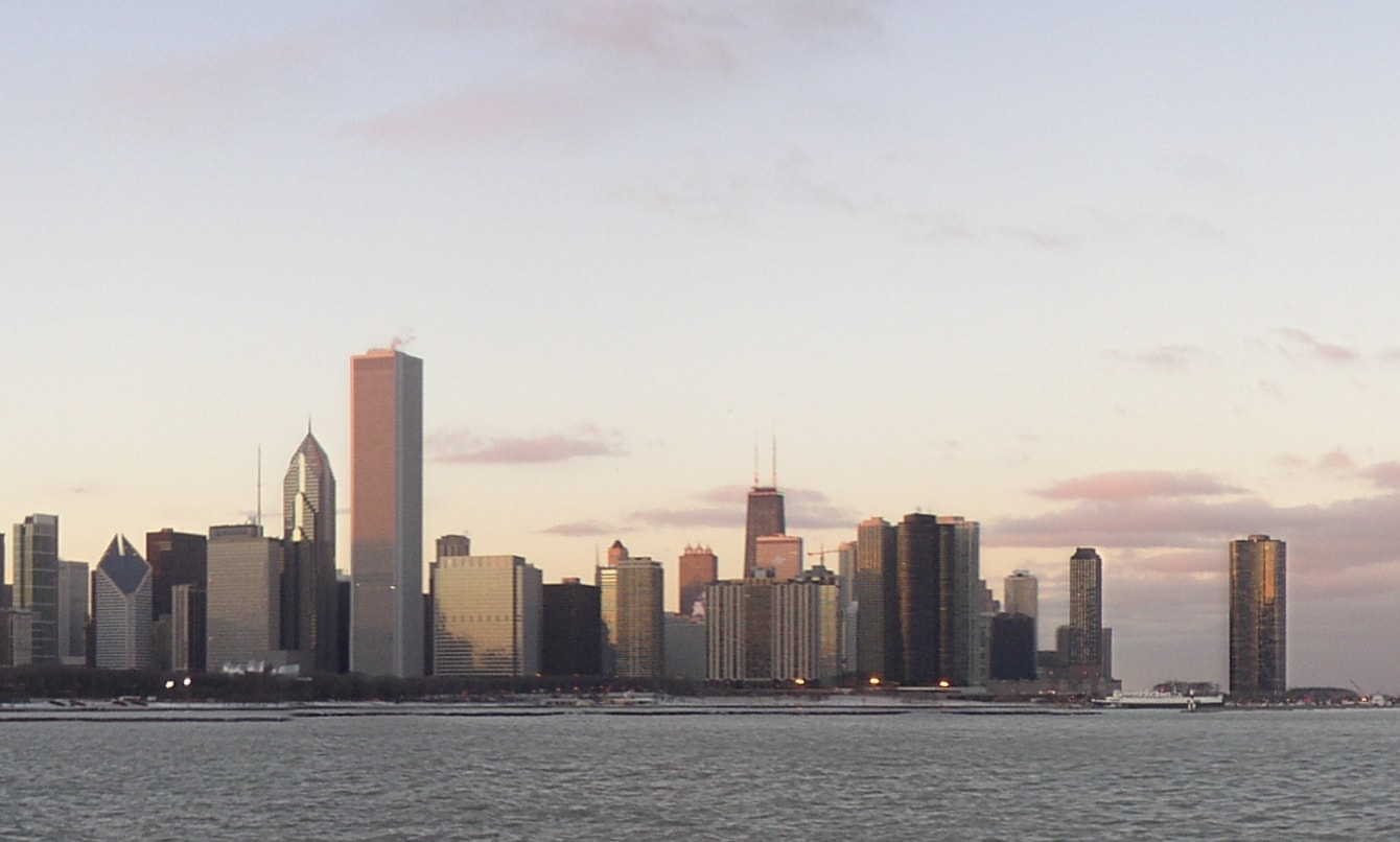 Chicago_Skyline_at_Sunset